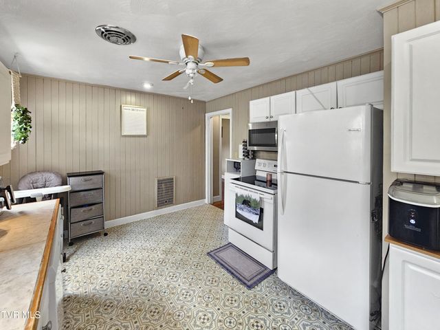 2505 Osborne Street, Bristol, VA 24201