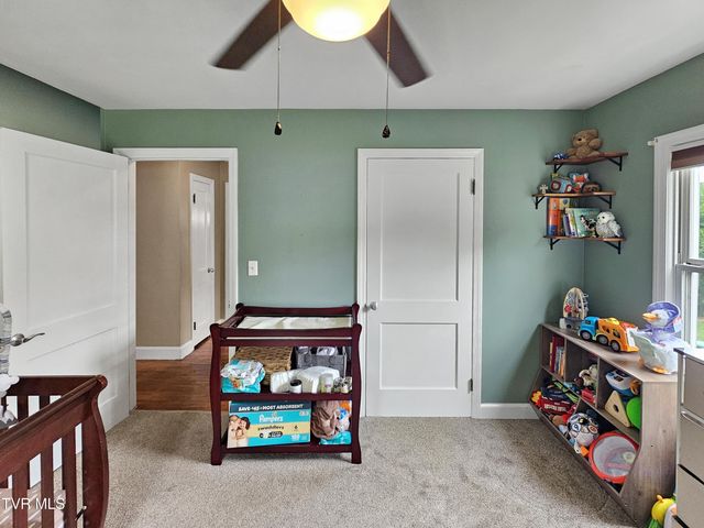 2505 Osborne Street, Bristol, VA 24201