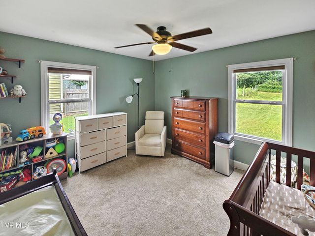 2505 Osborne Street, Bristol, VA 24201