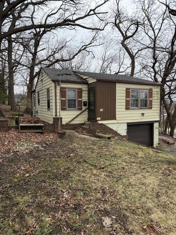 718 Monona Avenue, Des Moines, IA 50315