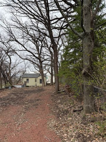 718 Monona Avenue, Des Moines, IA 50315
