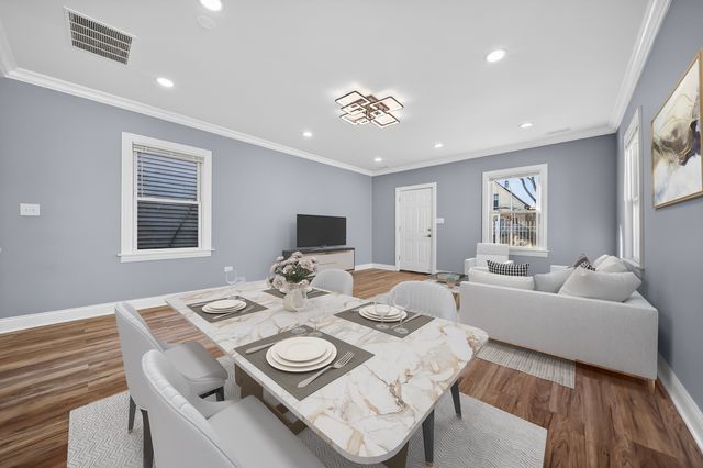 7535 S ST. LAWRENCE Avenue, Chicago, IL 60619