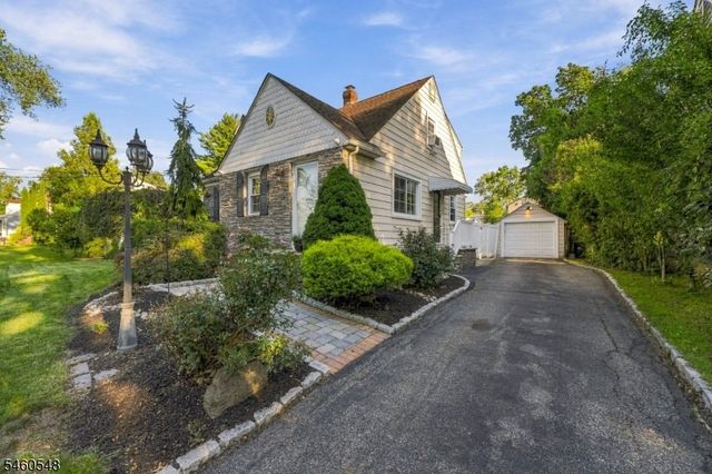 32 New St, Wayne Twp., NJ 07470