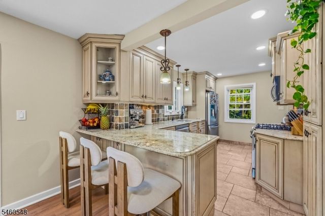 32 New St, Wayne Twp., NJ 07470