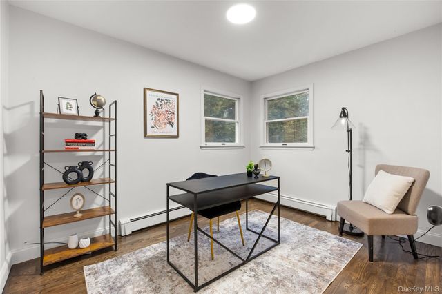 18 Clark Street, Huntington, NY 11743