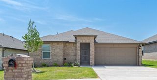 2808 Casey Drive, Yukon, OK 73099