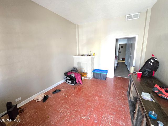 906 Tays Street, A B C D, El Paso, TX 79901