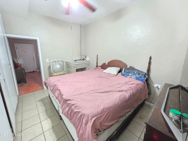 906 Tays Street, A B C D, El Paso, TX 79901