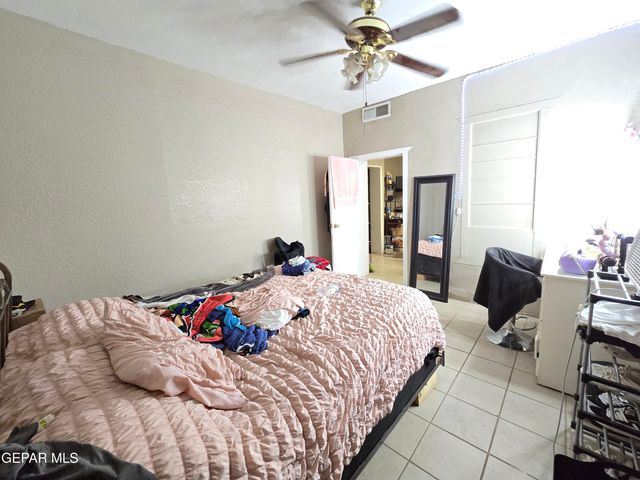 906 Tays Street, A B C D, El Paso, TX 79901
