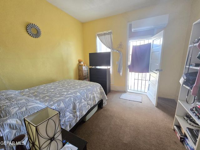 906 Tays Street, A B C D, El Paso, TX 79901