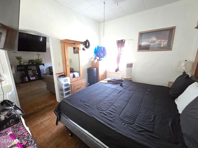 906 Tays Street, A B C D, El Paso, TX 79901