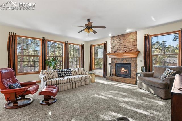 17255 Lamplight Drive, Monument, CO 80132