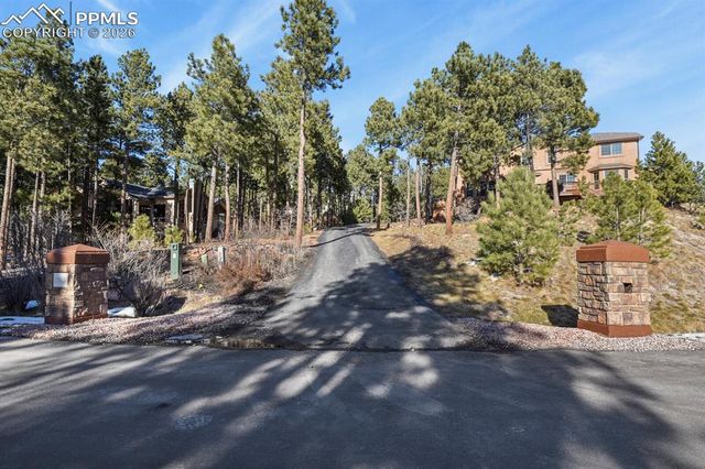 17255 Lamplight Drive, Monument, CO 80132