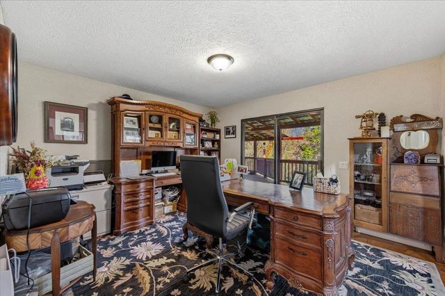 22174 Jennifer Dr, Grass Valley, CA 95949