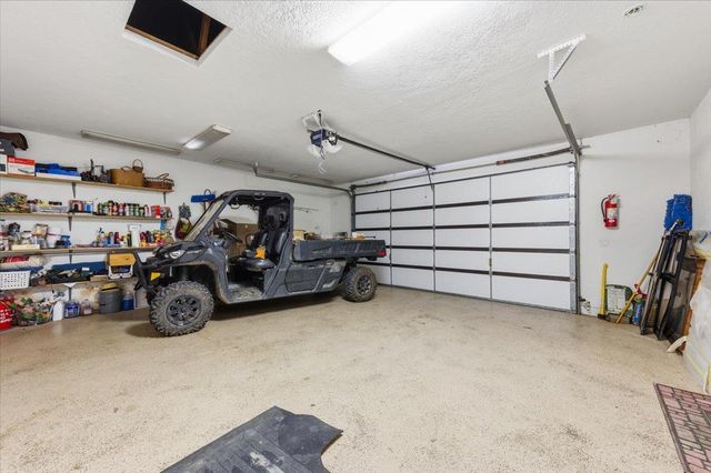 22174 Jennifer Dr, Grass Valley, CA 95949