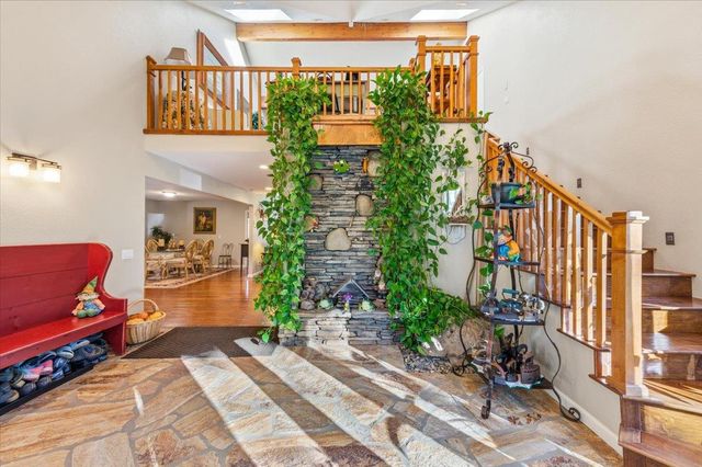 22174 Jennifer Dr, Grass Valley, CA 95949