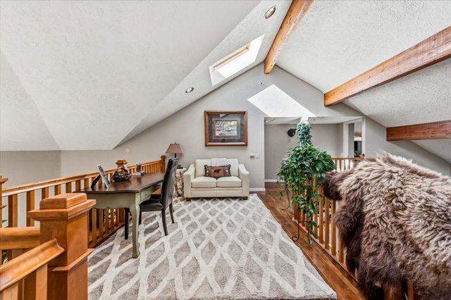 22174 Jennifer Dr, Grass Valley, CA 95949