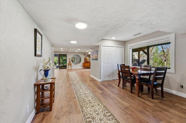 22174 Jennifer Dr, Grass Valley, CA 95949