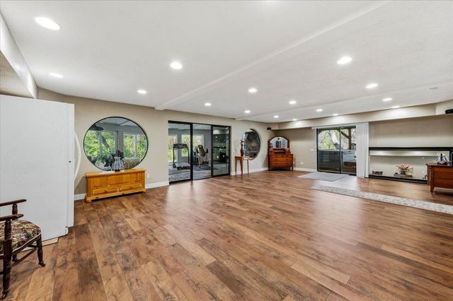 22174 Jennifer Dr, Grass Valley, CA 95949