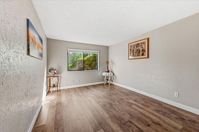 22174 Jennifer Dr, Grass Valley, CA 95949