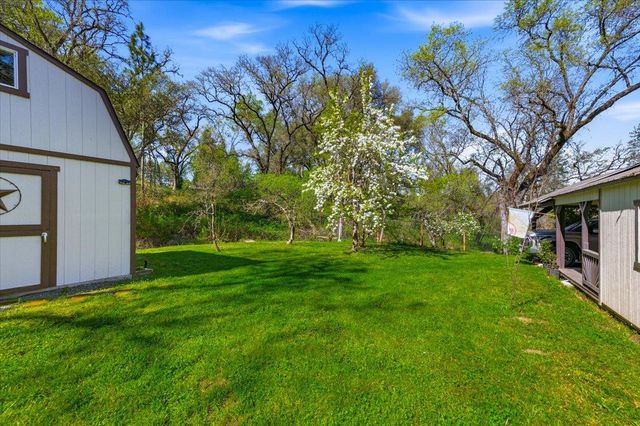 22174 Jennifer Dr, Grass Valley, CA 95949