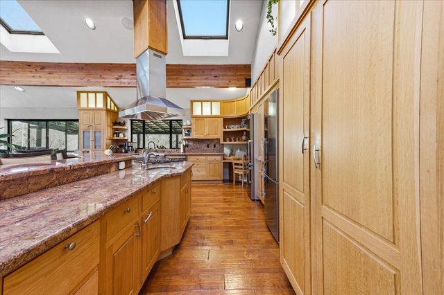 22174 Jennifer Dr, Grass Valley, CA 95949