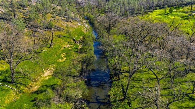 22174 Jennifer Dr, Grass Valley, CA 95949