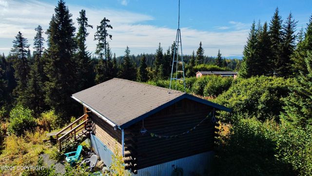 39047 Sayer Road, Anchor Point, AK 99556