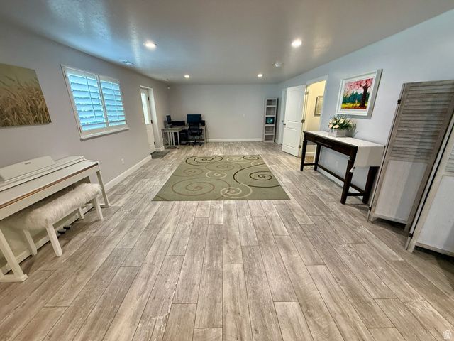 2677 W 3300 S, West Haven, UT 84401