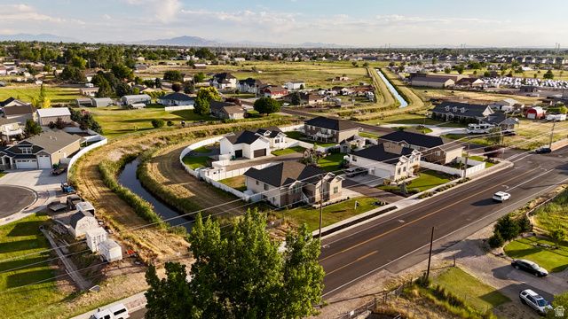 2677 W 3300 S, West Haven, UT 84401
