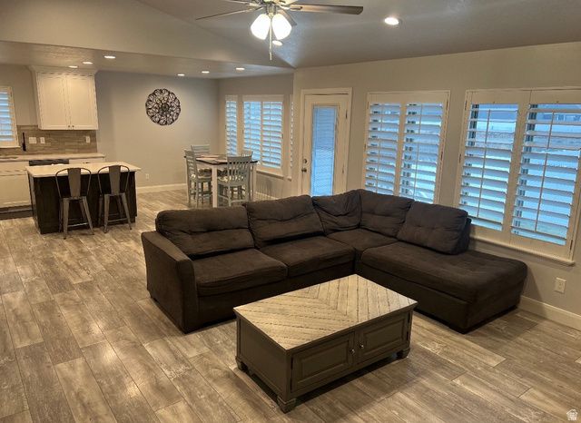 2677 W 3300 S, West Haven, UT 84401
