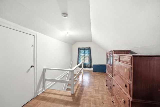 45 N Aldine Street, Elgin, IL 60123