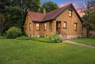 45 N Aldine Street, Elgin, IL 60123