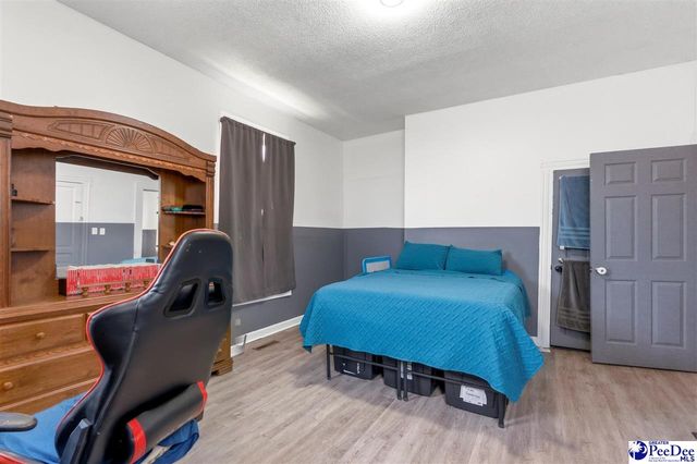 320 N Park St, Mullins, SC 29574