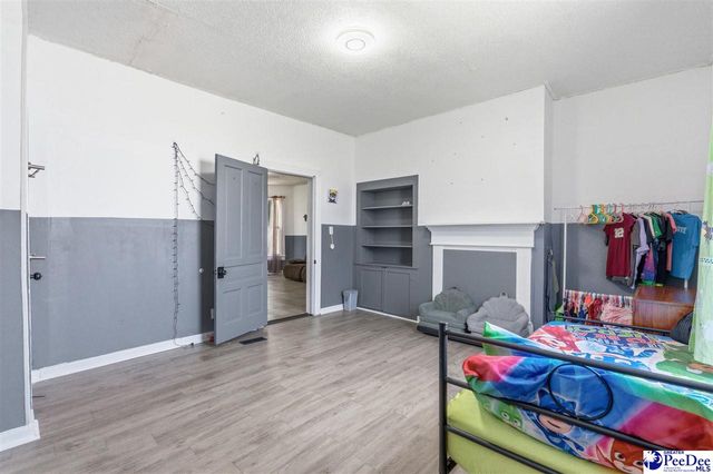 320 N Park St, Mullins, SC 29574