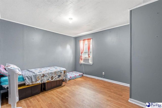 320 N Park St, Mullins, SC 29574