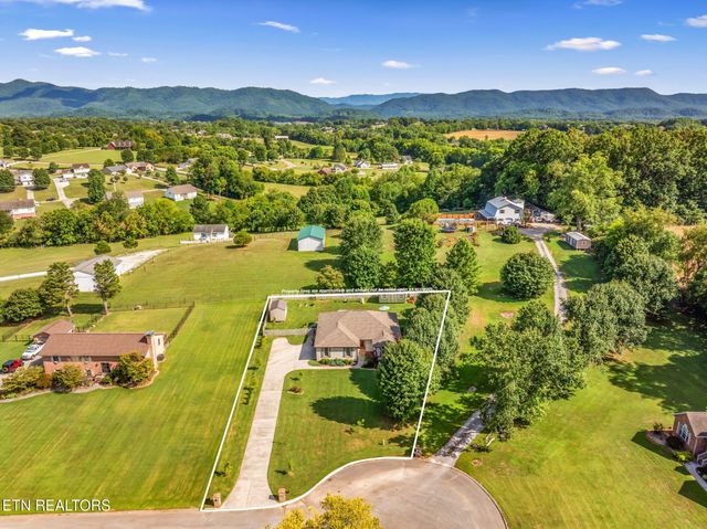 4006 Floyd Drive, Maryville, TN 37804