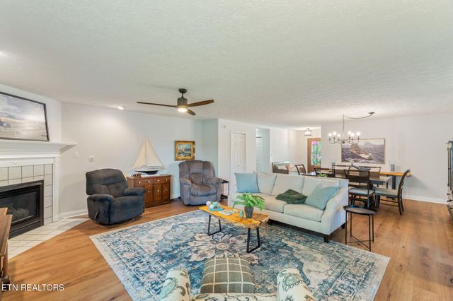 4006 Floyd Drive, Maryville, TN 37804