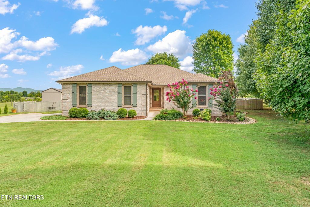4006 Floyd Drive, Maryville, TN 37804