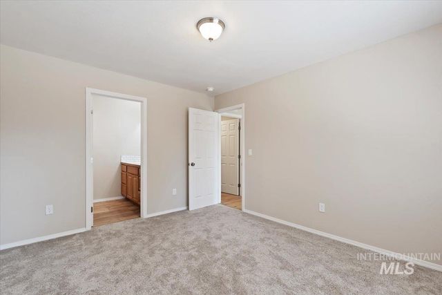 1397 W Silver Salmon Dr, Meridian, ID 83642
