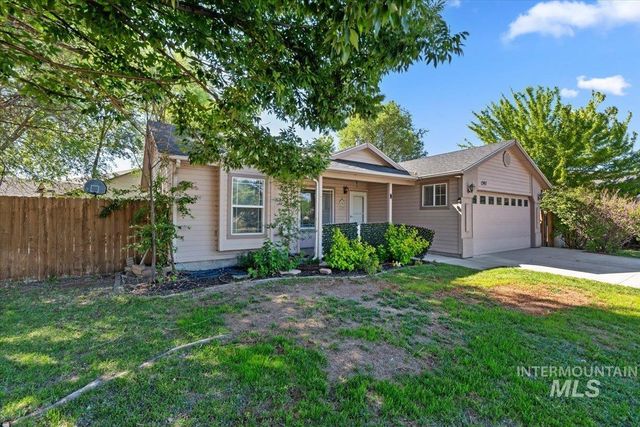 1397 W Silver Salmon Dr, Meridian, ID 83642