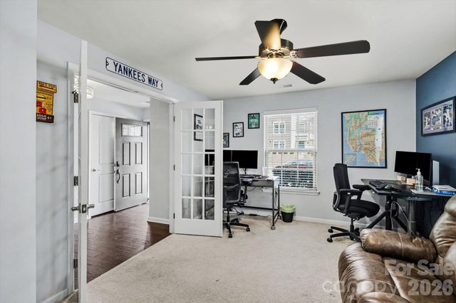 4011 Zilker Park Drive, Charlotte, NC 28217