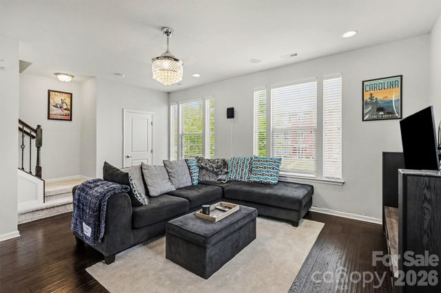 4011 Zilker Park Drive, Charlotte, NC 28217