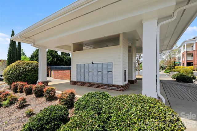 4011 Zilker Park Drive, Charlotte, NC 28217