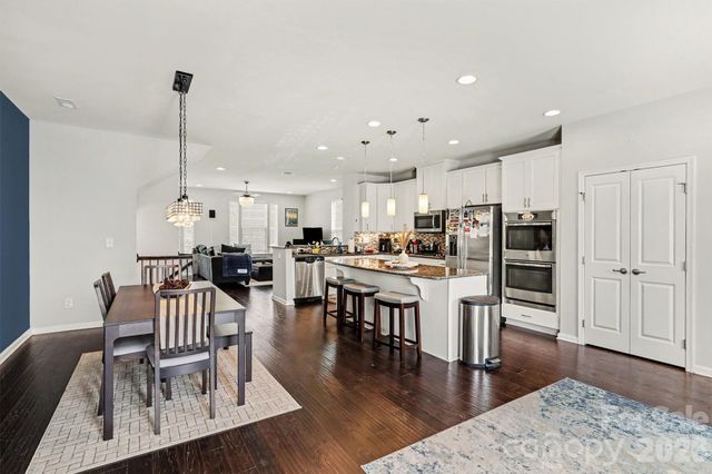 4011 Zilker Park Drive, Charlotte, NC 28217