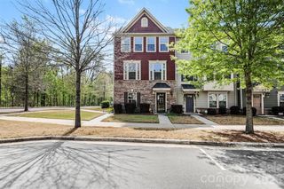 4011 Zilker Park Drive, Charlotte, NC 28217