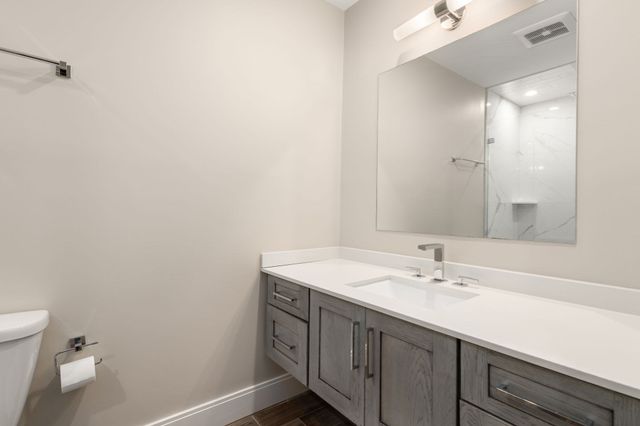 178 Robertson St 2, Quincy, MA 02169