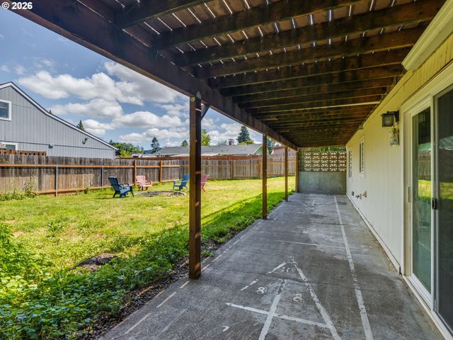 7913 Se CLACKAMAS Rd, Milwaukie, OR 97267