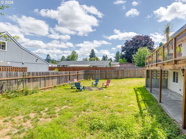 7913 Se CLACKAMAS Rd, Milwaukie, OR 97267