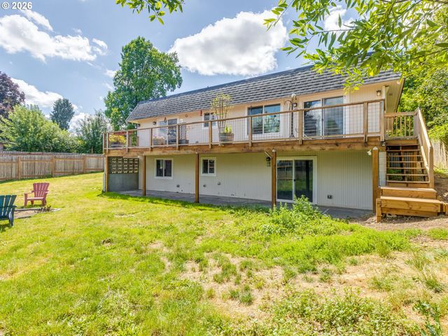 7913 Se CLACKAMAS Rd, Milwaukie, OR 97267